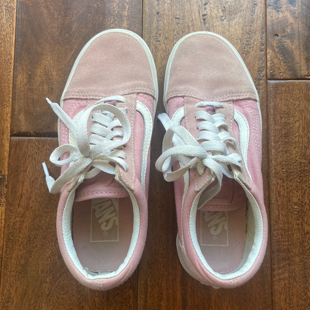 Pink suede womens vans